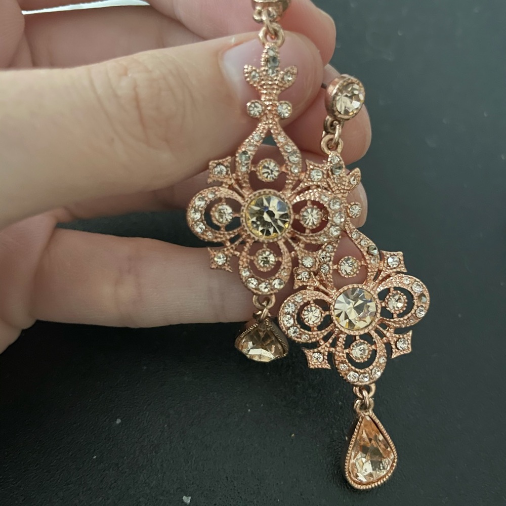Rose gold dangle earrings